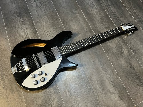 Beatles style guitar - beatles,