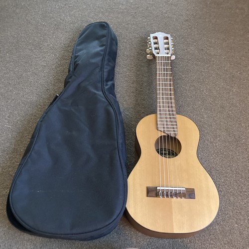 Yamaha gl1 guitarele guitar - guitarele,