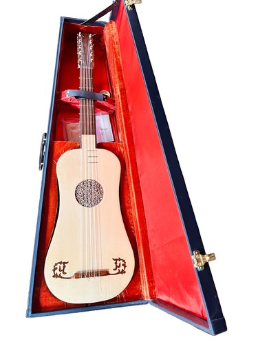 Barocke fünf gänge - barocke, fünf-gänge-gitarre